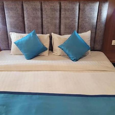 Fabhotel Prime Sapphire Regency Βαντοντάρα Εξωτερικό φωτογραφία